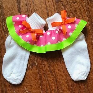 I’m Yours Pink & Green Polka Dot Socks w/ Bow